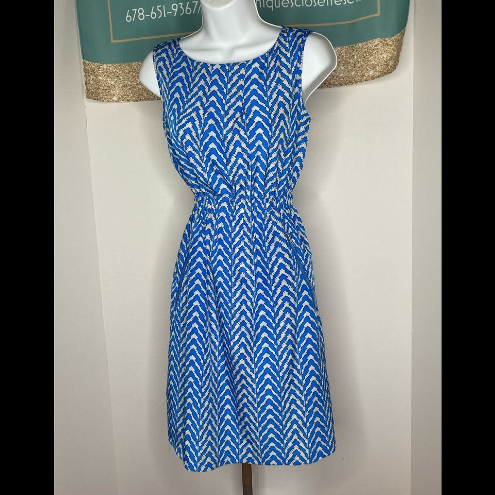 Dots size S blue, black, and white dress